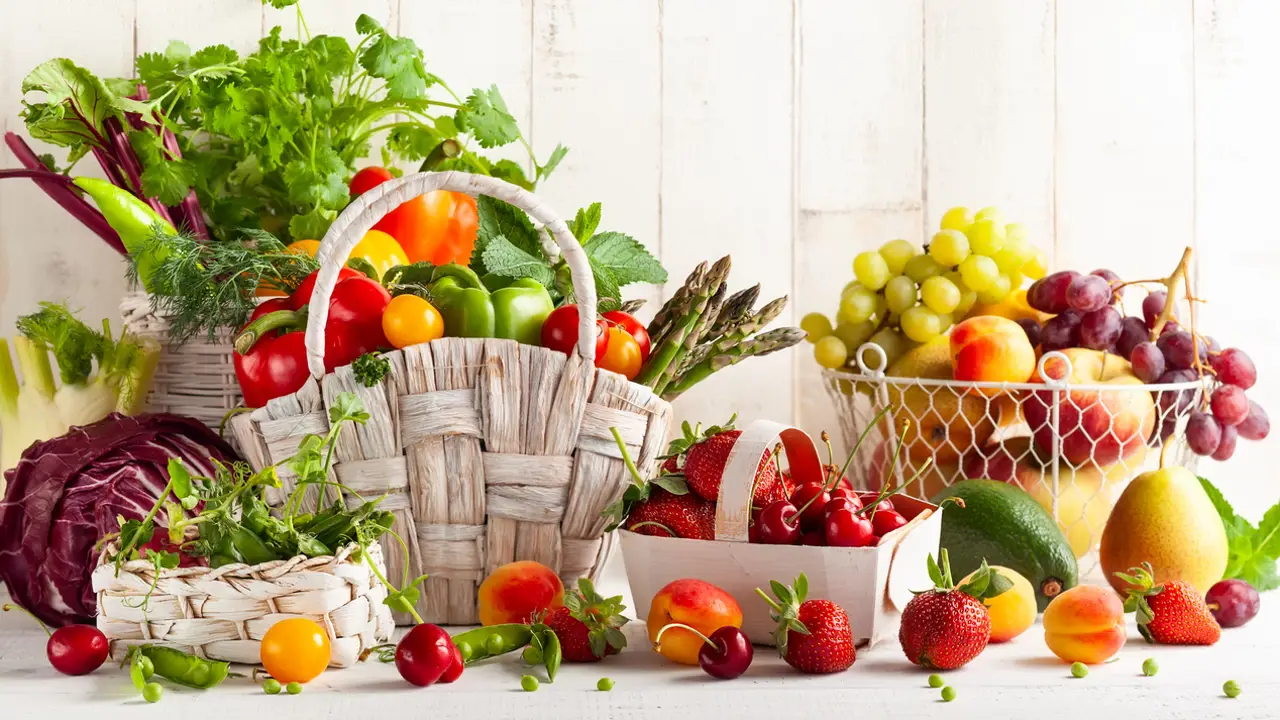 CESTA FRUTAS