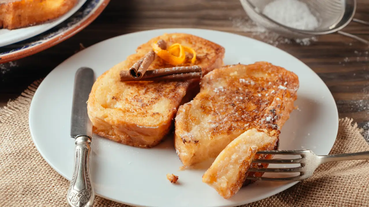 Torrijas sí, pero así: descubre la receta en freidora de aire más fácil, saludable y sin gluten